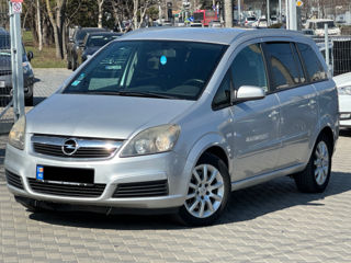 Opel Zafira foto 4