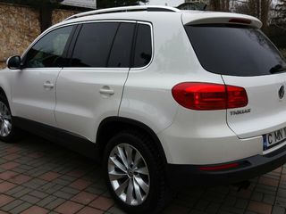 Volkswagen Tiguan foto 7