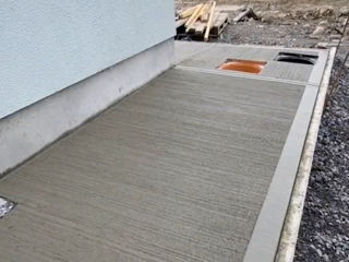 Заливка бетона и шлифовка бетона.