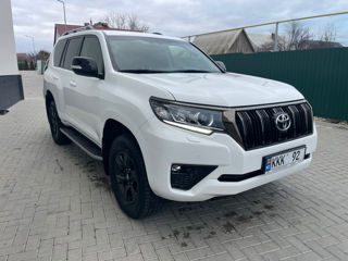 Toyota Land Cruiser Prado foto 2