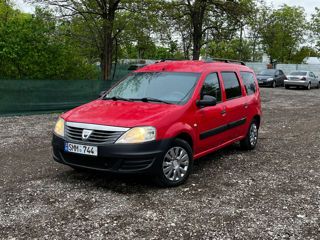 Dacia Logan foto 2