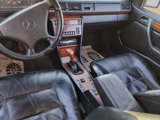 Mercedes E-Class Coupe foto 9