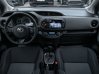 Toyota Yaris foto 7