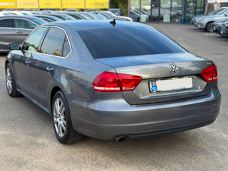 Volkswagen Passat foto 7