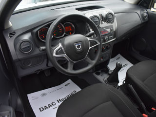 Dacia Logan foto 8