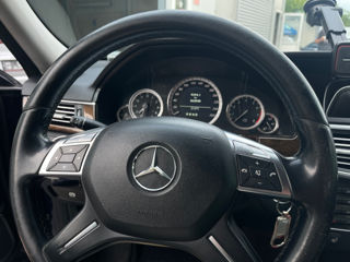 Mercedes E-Class foto 8