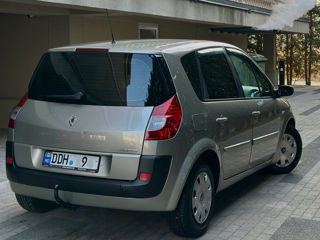 Renault Scenic фото 4