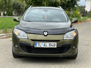 Renault Megane foto 2