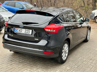 Ford Focus foto 4