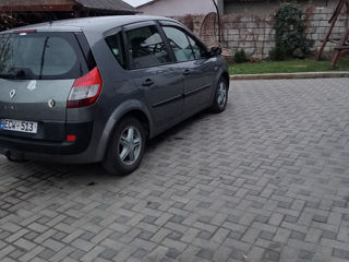 Renault Scenic foto 3