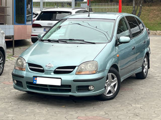 Nissan Almera Tino foto 3