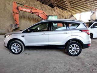 Ford Kuga foto 4