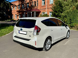 Toyota Prius + foto 15