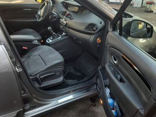 Renault Scenic foto 3