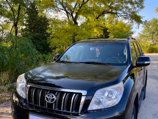 Toyota Land Cruiser Prado foto 2