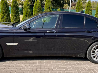 BMW 7 Series foto 6