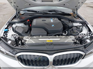 BMW 3 Series foto 9