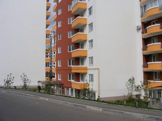 Apartament cu 2 odai in bloc nou cu euroreparatie 350 euro/luna foto 6