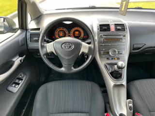 Toyota Auris foto 7