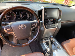 Toyota Land Cruiser foto 14
