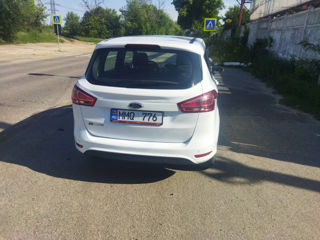 Ford B-Max foto 8