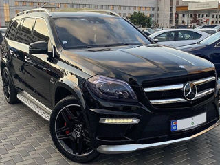 Mercedes GL-Class