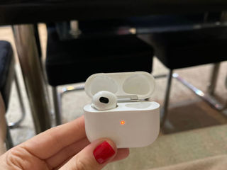 AirPods (3) Левый