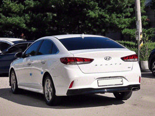 Hyundai Sonata foto 2