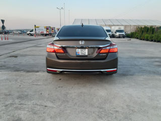 Honda Accord foto 5