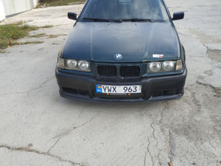 BMW 3 Series foto 5