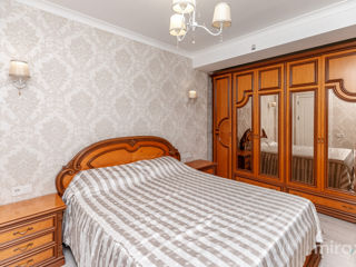 Apartament cu 3 camere, 80 m², Buiucani, Chișinău foto 7