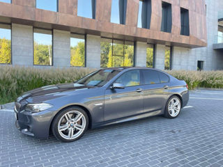 BMW 5 Series foto 2