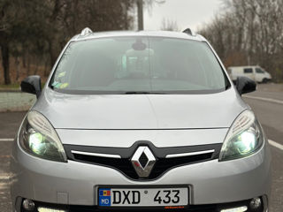 Renault Grand Scenic foto 2