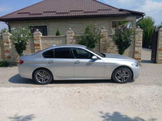 BMW 5 Series фото 1