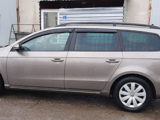 Volkswagen Passat foto 2