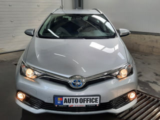 Toyota Auris foto 2