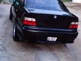 BMW 3 Series foto 5