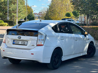 Toyota Prius foto 4