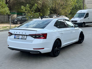 Skoda Superb foto 5