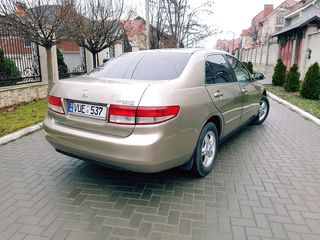 Honda Accord foto 4