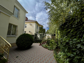 Apartament cu 3 camere, 110 m², Telecentru, Chișinău foto 4