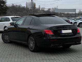 Mercedes E-Class foto 5