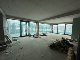 Spre închiriere spațiu comercial, 200 mp, open space, Socoleni, prima linie! foto 7