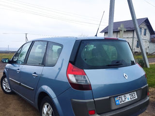 Renault Grand Scenic foto 4