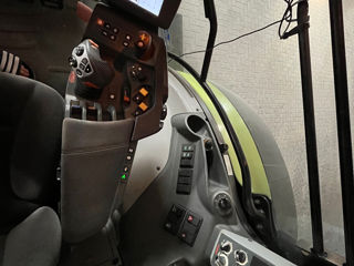 Claas Arion 640 foto 9