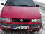 Volkswagen Passat foto 2