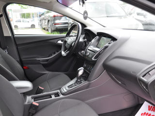 Ford Focus foto 12