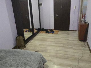 Apartament cu 2 camere, 70 m², Buiucani, Chișinău foto 2