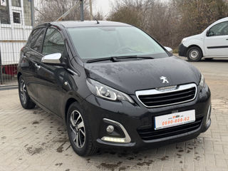 Peugeot 108 foto 2