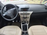 Opel Astra foto 5